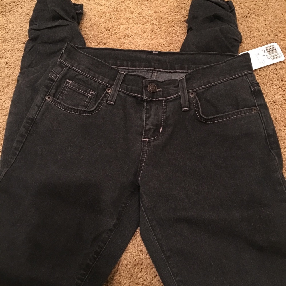 Black skinny jeans